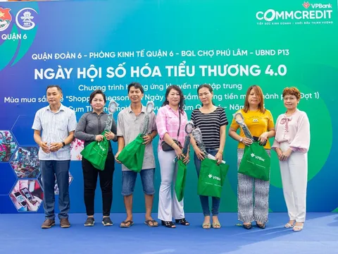 VPBank hỗ trợ tiểu thương số hóa chợ truyền thống