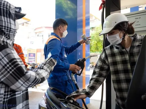 Giá xăng dầu hôm nay 21/10/2023: Cập nhật giá xăng dầu trong nước, quốc tế