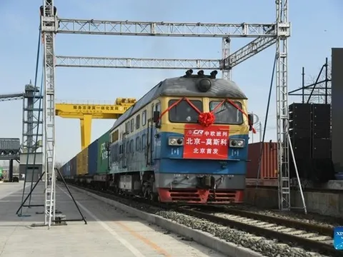 Trung Quốc: Khai trương tuyến đường sắt chở hàng tới châu Âu
