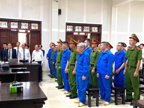 Xét xử vụ “thông thầu” tại Sở Y tế Quảng Ninh