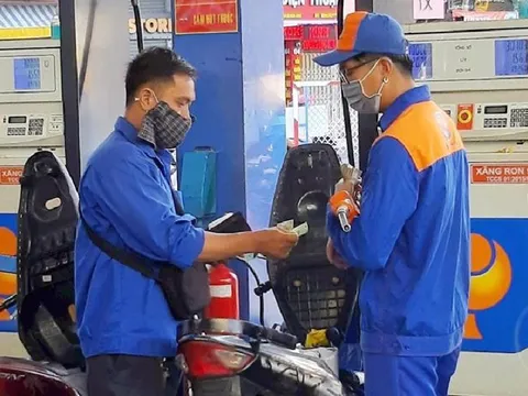 Đề xuất bổ sung điều kiện 'siết' Quỹ bình ổn giá xăng dầu
