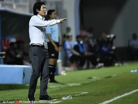 HLV Gong Oh-kyun chính thức cầm quân ở V.League