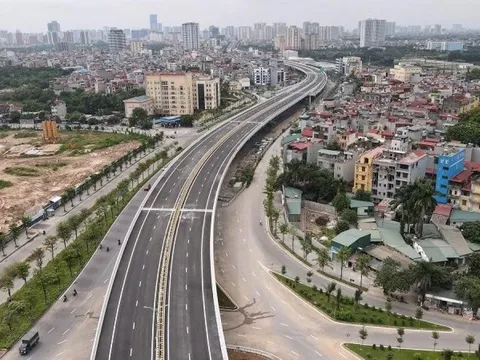 Hà Nội đề xuất thu phí đường vành đai 4
