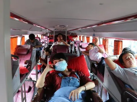 Đề xuất quy định riêng về dây đai an toàn và cửa thoát khẩn cấp với xe cải tạo