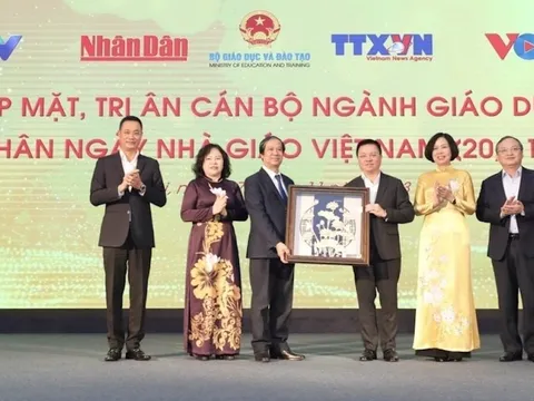 Các nhà giáo kiến nghị chính sách dành cho học sinh vùng khó