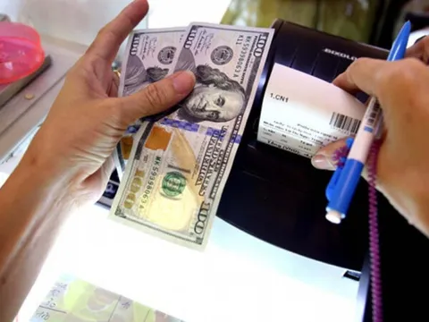 Tỷ giá USD hôm nay 27/11: Nhích nhẹ phiên đầu tuần