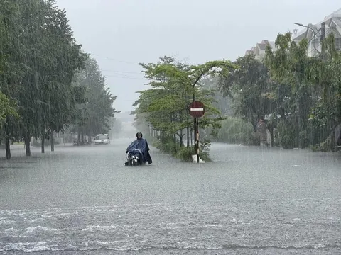 Mưa lớn ở miền Trung kéo dài đến khi nào?