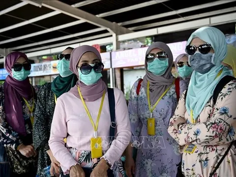 Indonesia kêu gọi người dân đeo khẩu trang phòng bệnh hô hấp