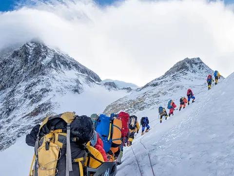Số người thiệt mạng do leo đỉnh Everest cao kỷ lục trong năm 2023