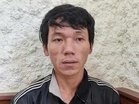 Anh em trai rủ nhau trộm ắc quy ở trạm viễn thông mang bán đồng nát