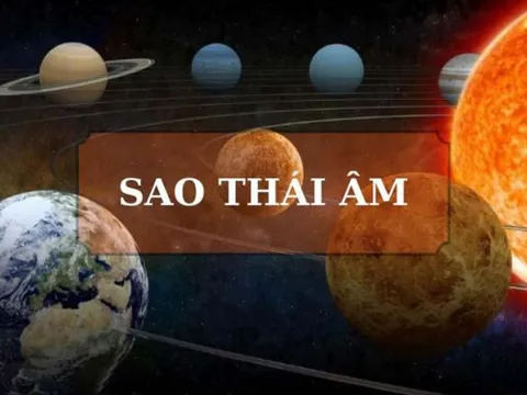 Sao Thái Âm chiếu mệnh: Những tuổi thu lộc giàu sang, hưởng đời phú quý năm 2024