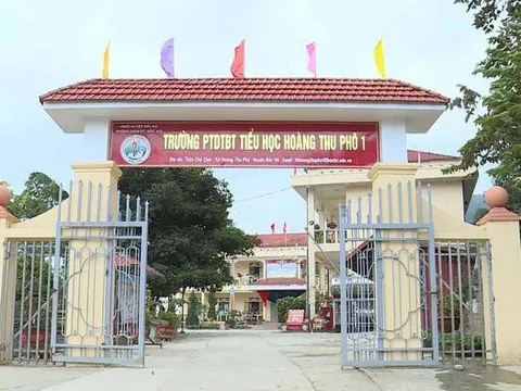 Vụ '11 học sinh ăn 2 gói mì tôm chan cơm': Chuyển Công an điều tra, Hiệu trưởng xin từ chức