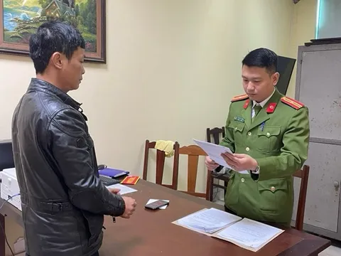 Khởi tố, bắt tạm giam Phó trưởng phòng Tài nguyên và Môi trường huyện Phù Ninh