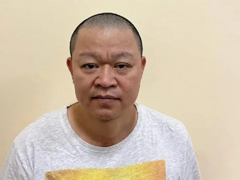 'Giám đốc' vỡ nợ rồi về quê lừa đảo người thân 3,3 tỉ đồng