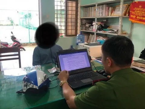 Đi cướp đúng 1 triệu đồng để... đưa cho mẹ trả tiền điện