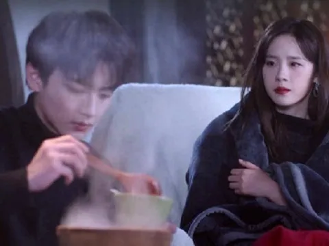 Mời đồng nghiệp về nhà ăn cơm, đang lúc vui vẻ vợ tiết lộ một bí mật khiến tôi đỏ mặt