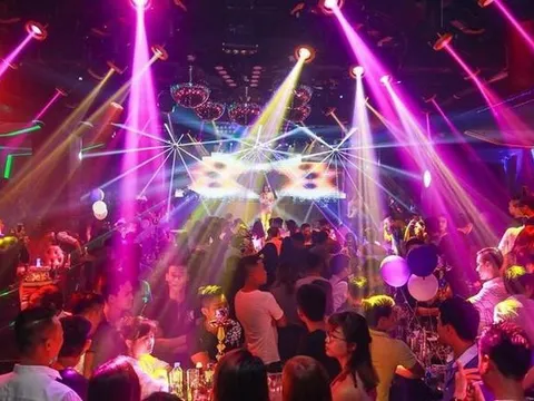 Đề xuất bãi bỏ quy định điều kiện về diện tích phòng hát Karaoke
