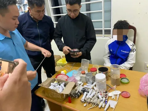 Tiếp tục phát hiện một nhóm học sinh chế tạo pháo nổ chơi Tết ở Đắk Lắk