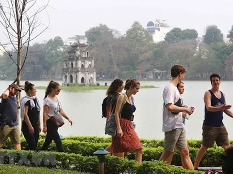 Hà Nội tìm cách thu hút du khách quốc tế