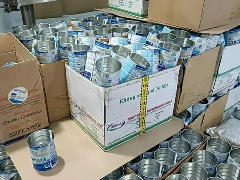 Bình Dương: Triệt phá đường dây sản xuất sữa giả