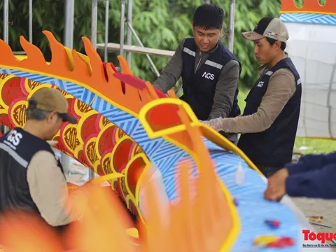 Linh vật rồng tại Huế dần lộ diện, thiết kế tinh xảo đến từng chiếc vảy
