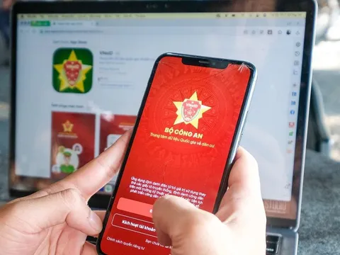 Tố giác tội phạm qua Ứng dụng VNeID như thế nào?