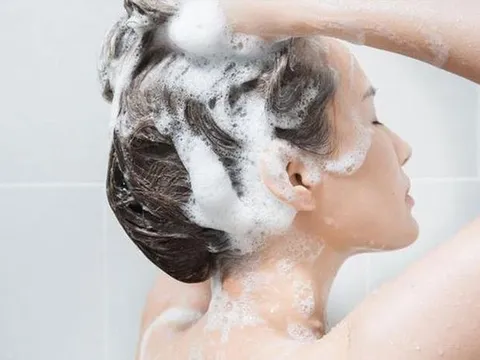 Có nên gội đầu vào mùng 1 Tết không?