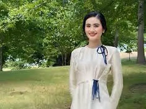 Cái Tết xa nhà đầu tiên của Hoa hậu Ý Nhi
