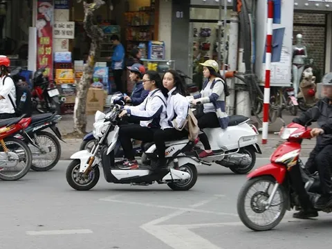 Hà Nội triển khai bộ quy tắc văn hóa giao thông văn minh trong trường học
