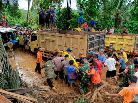 Indonesia: Lũ quét, lở đất khiến nhiều người thiệt mạng và mất tích