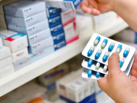 Các cơ sở khám chữa bệnh BHYT phải thực hiện đấu thầu mua sắm thuốc đầy đủ