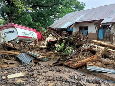 Indonesia: Hàng nghìn người phải di dời do lũ lụt tàn phá