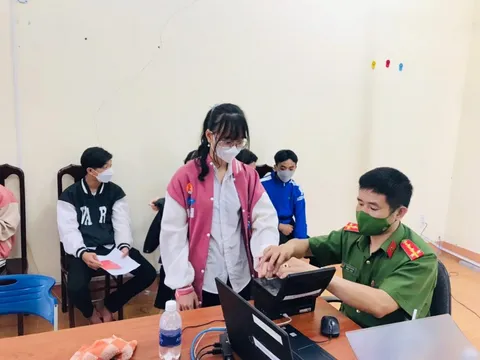 Hướng dẫn thủ tục làm thẻ căn cước cho trẻ em