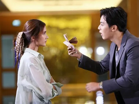 Chồng bàn mỗi tháng đưa mẹ 7 triệu tiền đi chợ, tôi đồng ý nhưng anh lại trách: “Cô giả vờ ngây thơ à?”