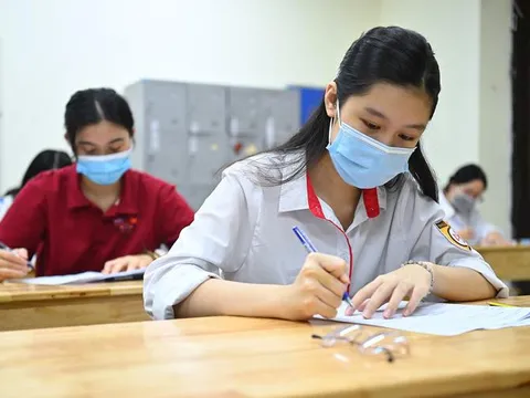 Điều kiện vào lớp 10 trường chuyên Hà Nội
