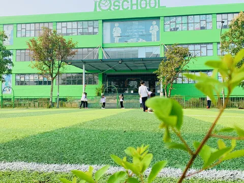 Trường quốc tế đào tạo học sinh lớp 6 khi chưa được cấp phép
