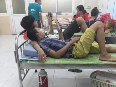 Đưa vợ đi sinh, chồng tìm được 'duyên tiền kiếp' và hàng loạt sự trùng hợp bất ngờ