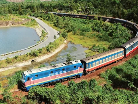 Đường sắt Hà Nội khẩn trương tăng thêm chuyến tàu dịp lễ 30/4 - 1/5