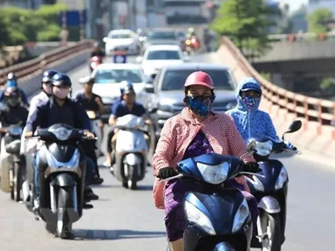 Bảo vệ sức khỏe trước tác động của nắng nóng