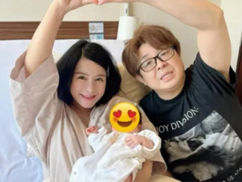 Bà Nhân Vlog hạ sinh con đầu lòng, tiết lộ tên em bé sau hành trình gian nan