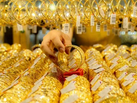 Đề nghị thanh tra các doanh nghiệp kinh doanh vàng