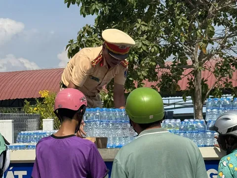 Tiền Giang: Phòng Cảnh sát giao thông với nhiều hoạt động ý nghĩa