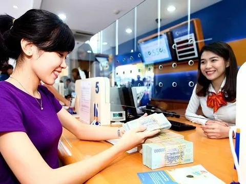 Thủ tướng Chính phủ yêu cầu tiếp tục giảm lãi suất cho vay