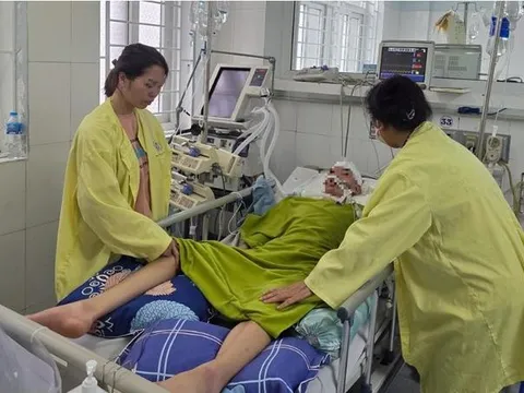 Sức khỏe nam sinh lớp 8 ra sao sau gần 1 tháng bị đánh chấn thương sọ não?