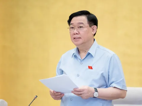 Miễn nhiệm chức vụ Chủ tịch Quốc hội với ông Vương Đình Huệ