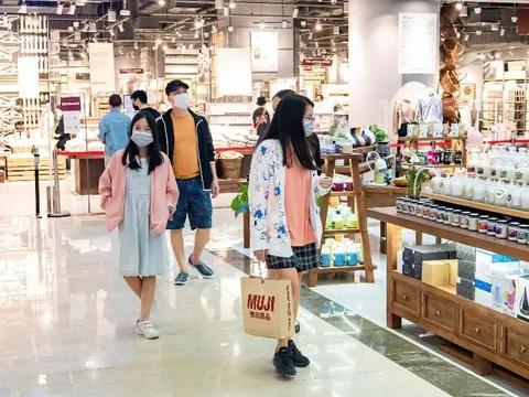 Chính phủ đề xuất giảm tiếp 2% VAT đến hết năm 2024