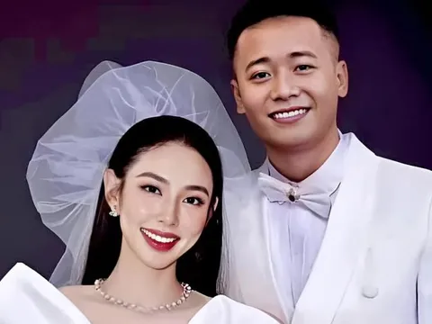 Lộ ảnh cưới Quang Linh - Thùy Tiên, chuyện gì đang xảy ra?