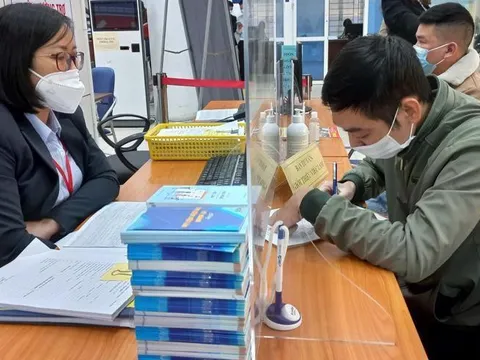 Đề xuất bổ sung thêm chế độ bảo hiểm cho người lao động thất nghiệp