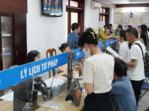 Hà Nội đề xuất miễn phí cấp phiếu lý lịch tư pháp qua ứng dụng VNeID