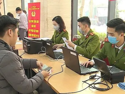 Quyền công dân đối với thông tin của mình trong cơ sở dữ liệu